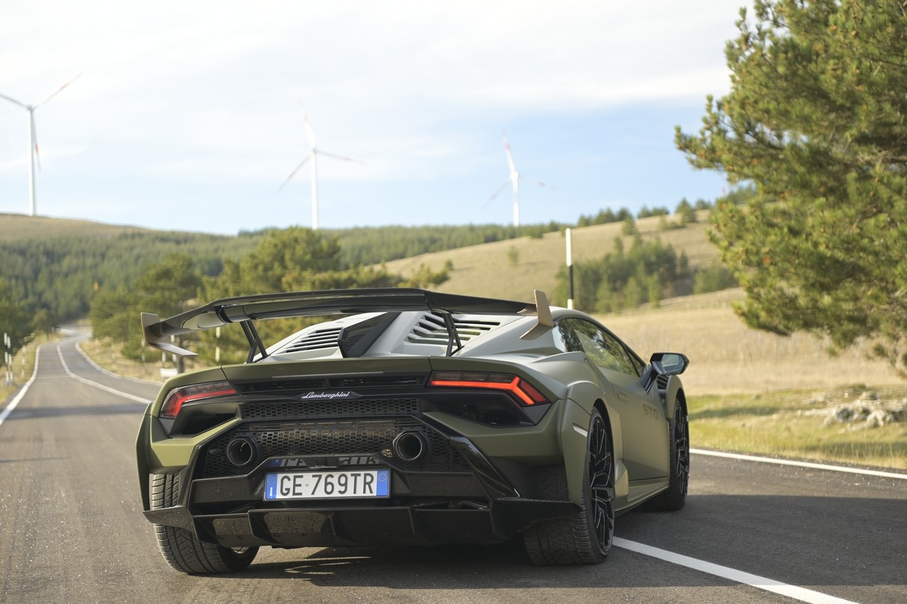 Lamborghini Huracàn STO: la prova su strada