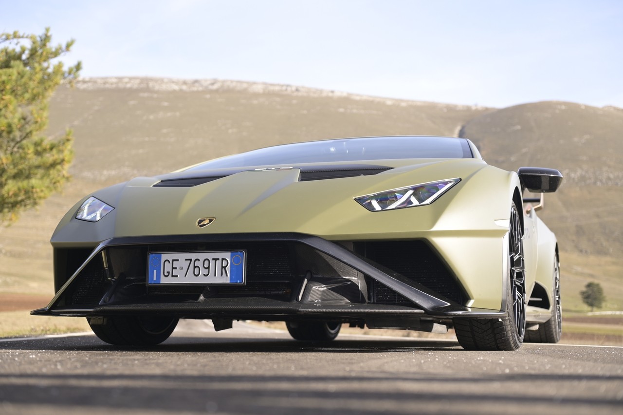 Lamborghini Huracàn STO: la prova su strada