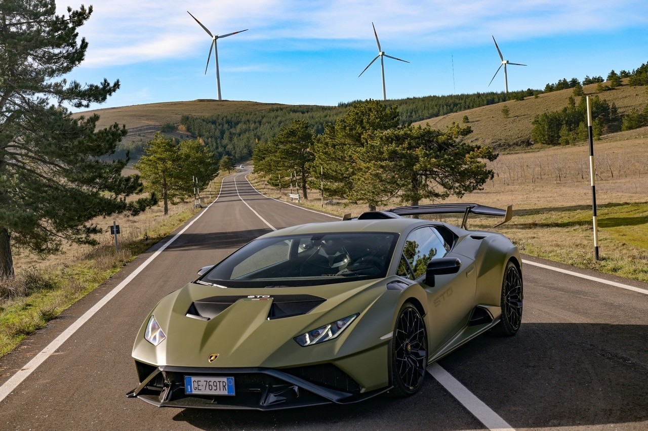 Lamborghini Huracàn STO: la prova su strada