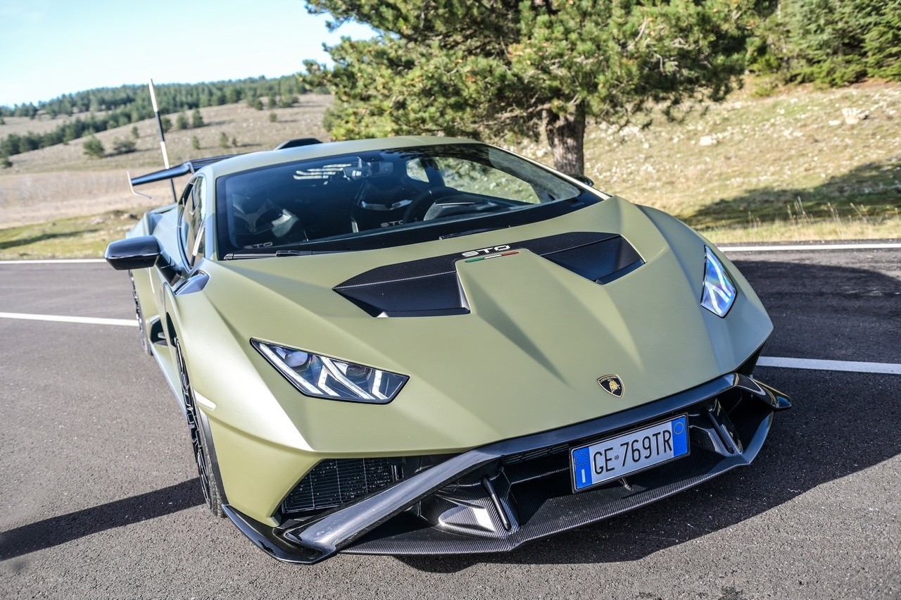 Lamborghini Huracàn STO: la prova su strada