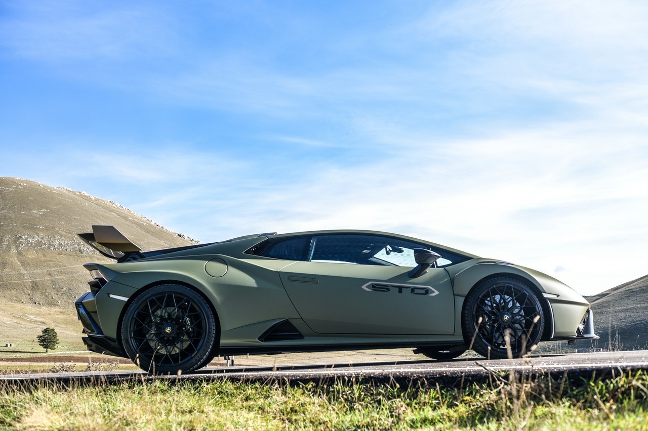 Lamborghini Huracàn STO: la prova su strada