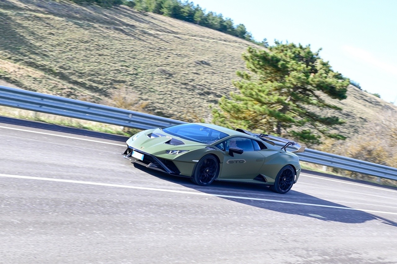 Lamborghini Huracàn STO: la prova su strada