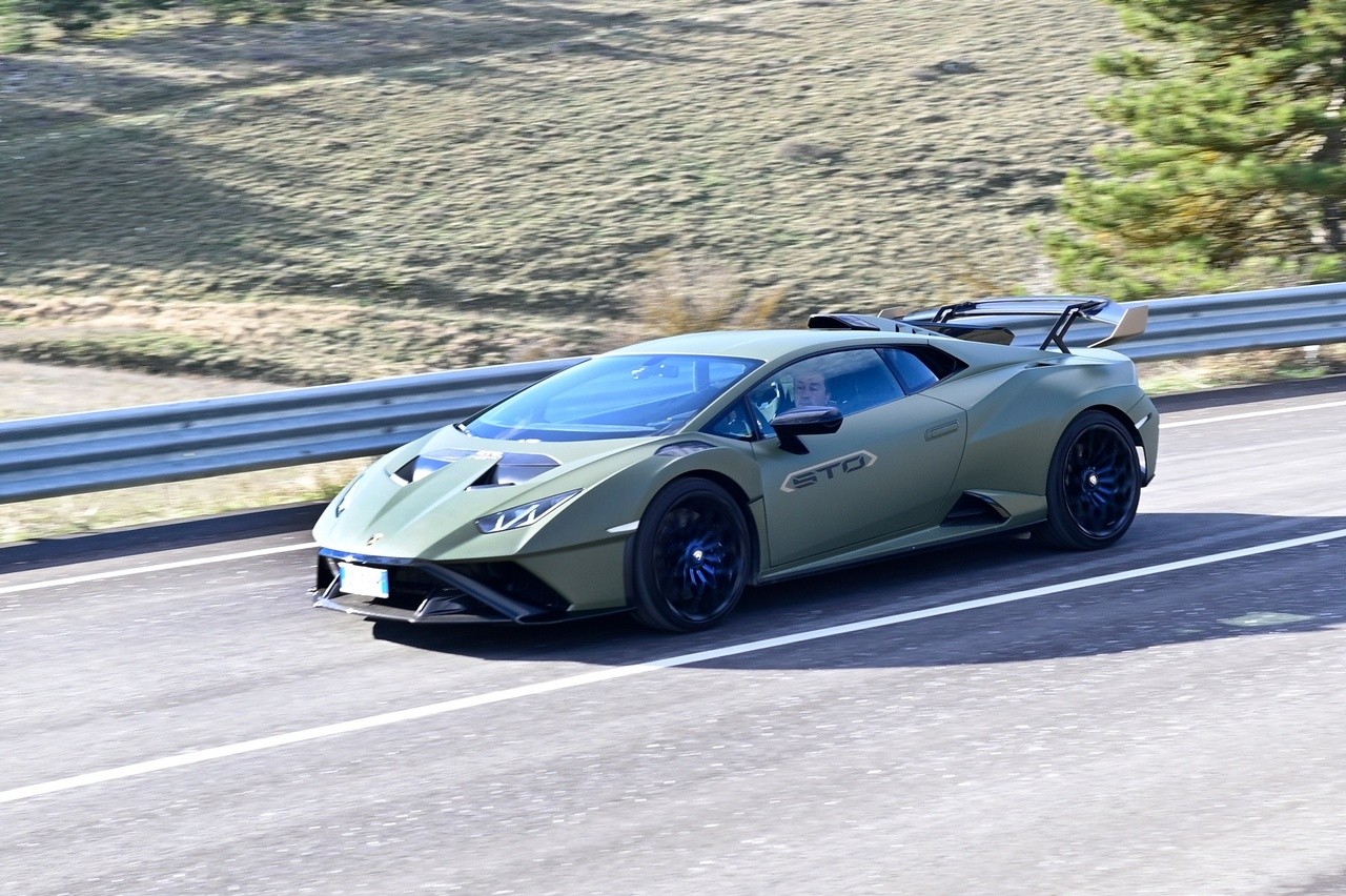 Lamborghini Huracàn STO: la prova su strada