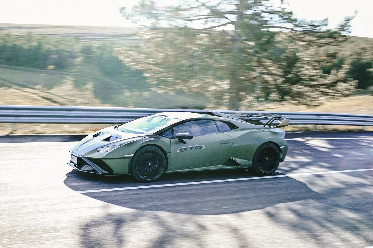 Lamborghini Huracàn STO: la prova su strada