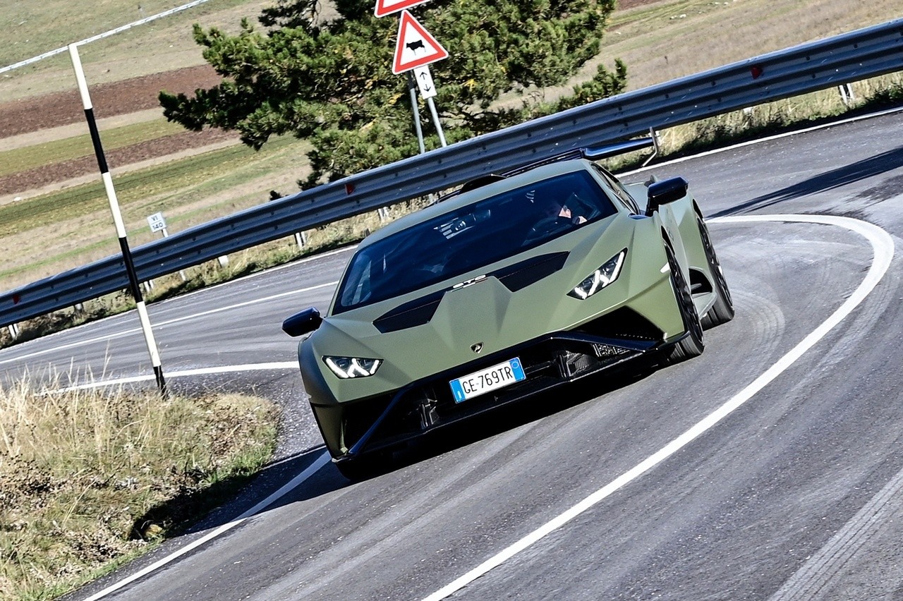 Lamborghini Huracàn STO: la prova su strada