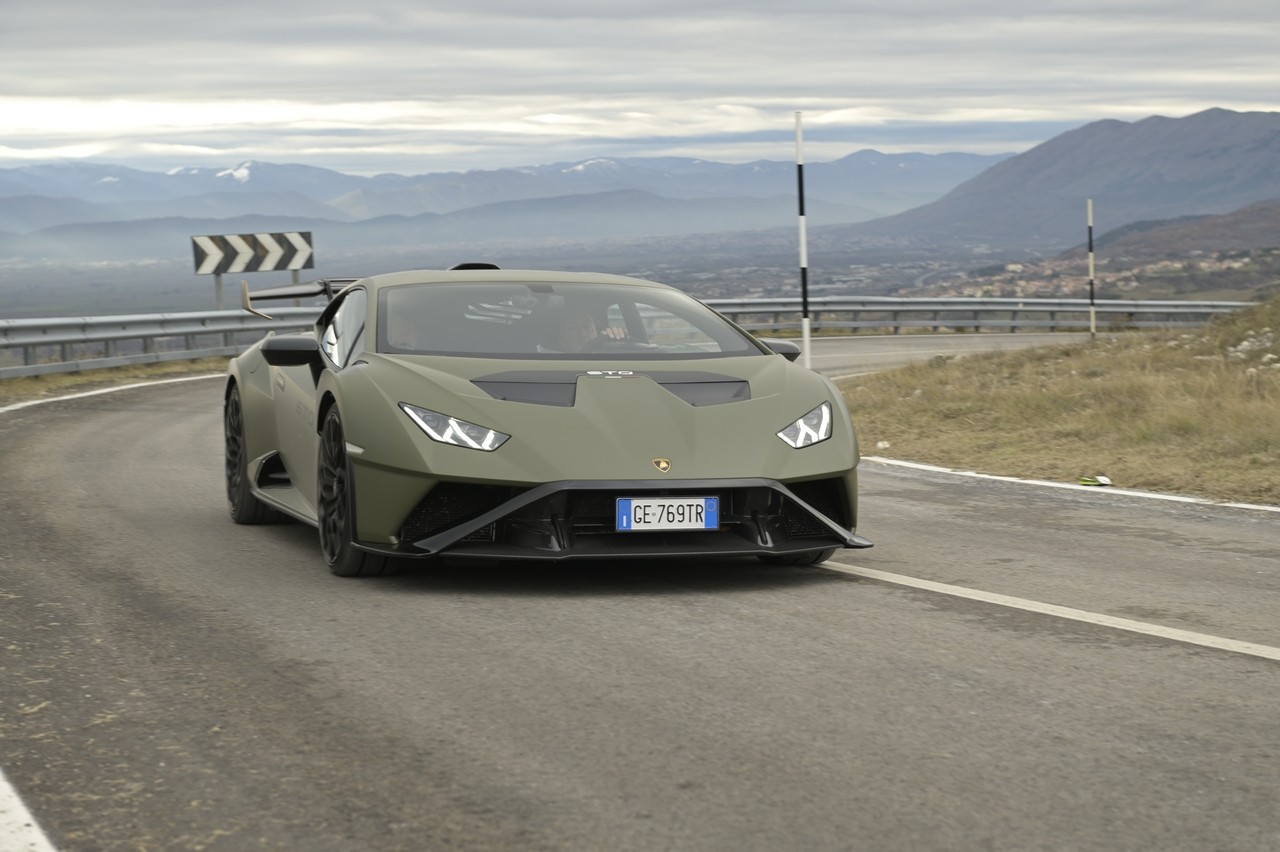 Lamborghini Huracàn STO: la prova su strada