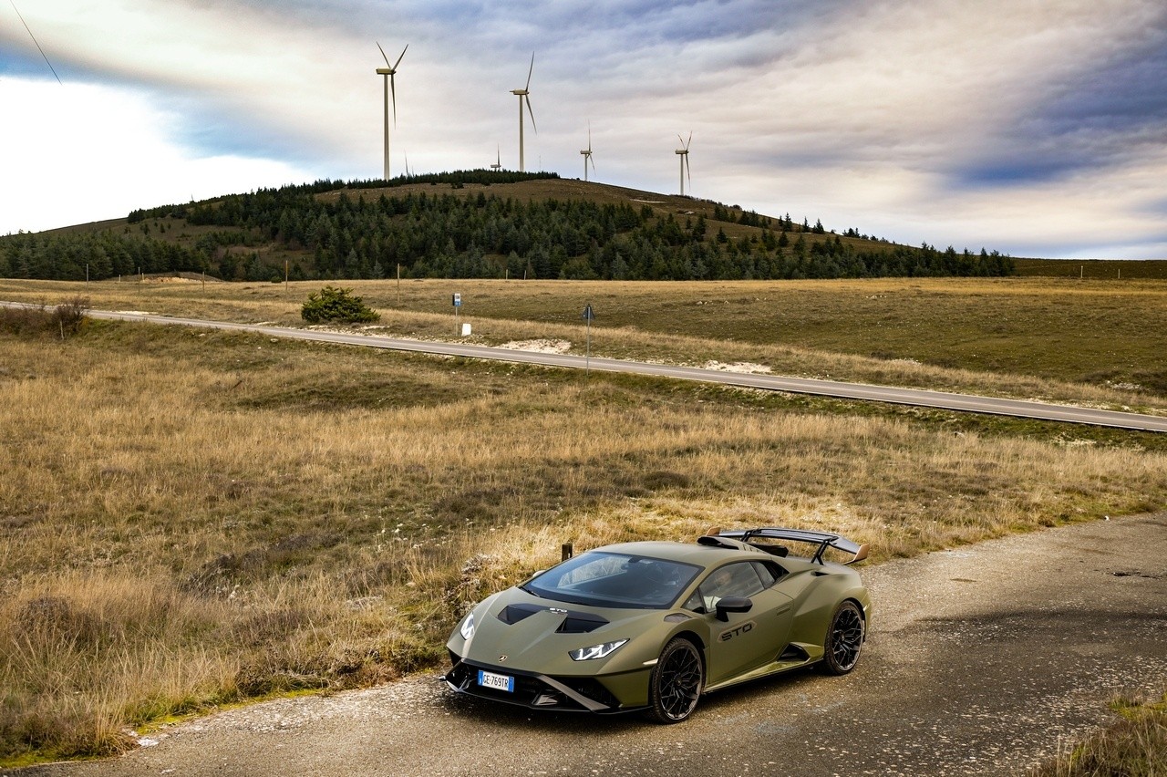 Lamborghini Huracàn STO: la prova su strada