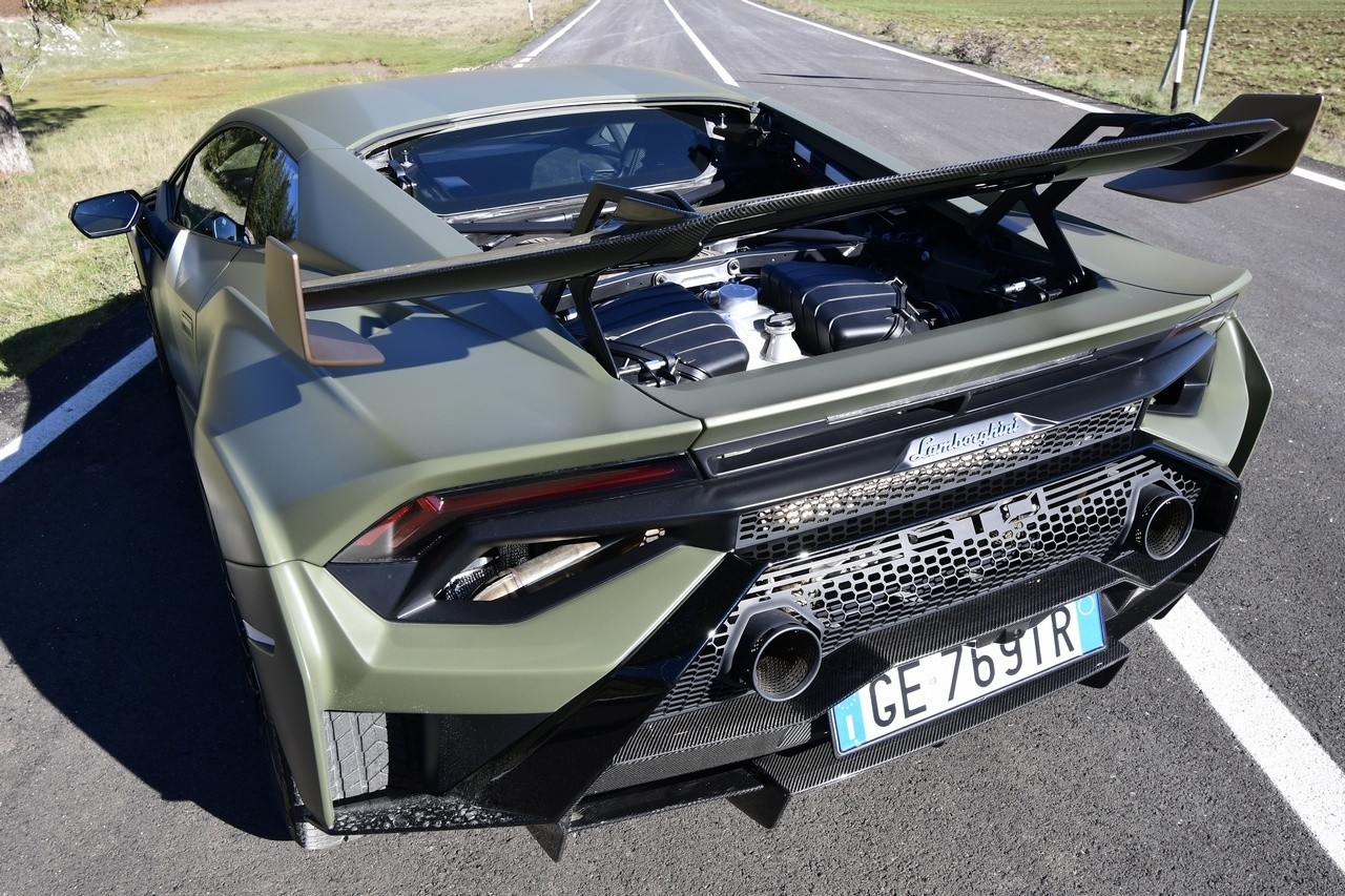 Lamborghini Huracàn STO: la prova su strada