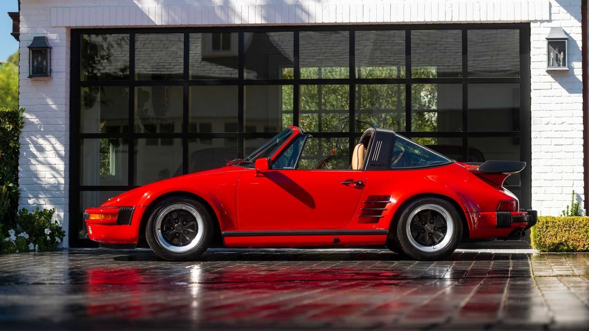 Porsche: all’asta una 911 Turbo Targa Flachbau