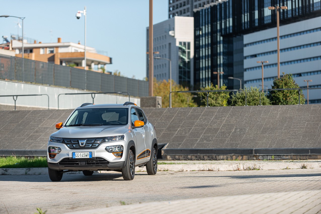 Dacia Spring: la prova su strada