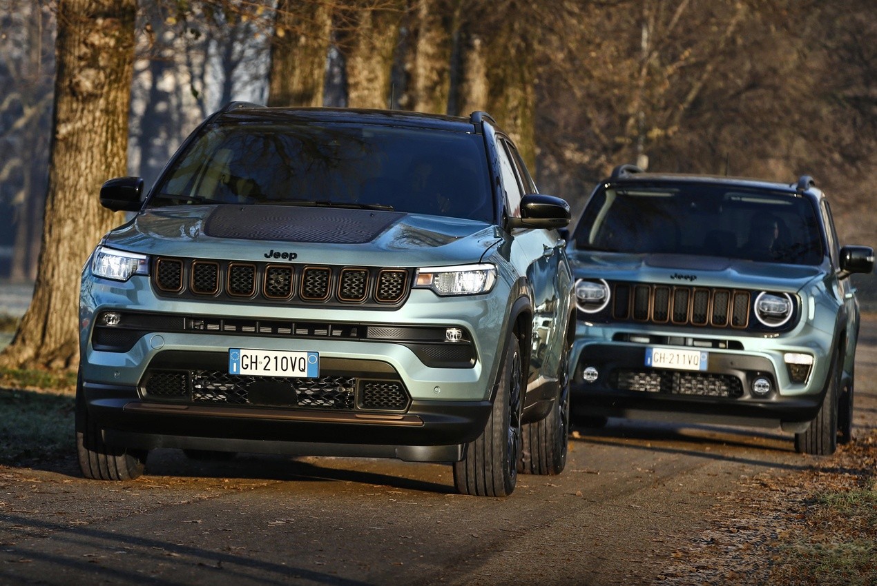 Jeep Renegade e Compass e-Hybrid: immagini ufficiali