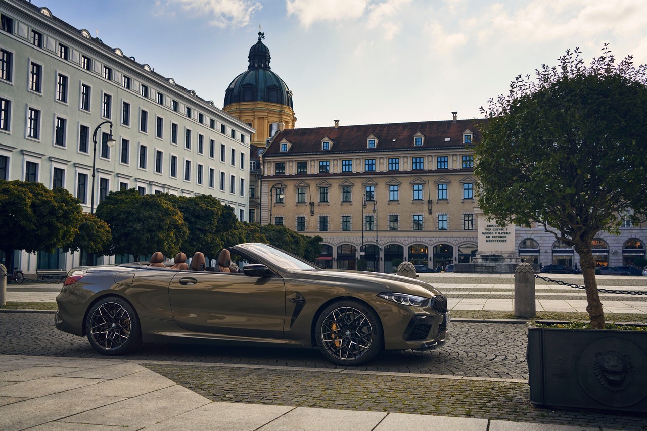 Bmw M8 Coupé Competition, M8 Cabrio Competition ed M8 Gran Coupé Competition 2022: immagini ufficiali