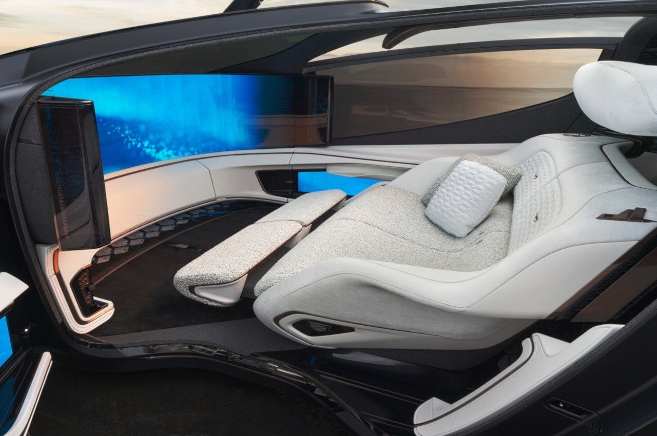 Cadillac InnerSpace Concept 2022: immagini ufficiali