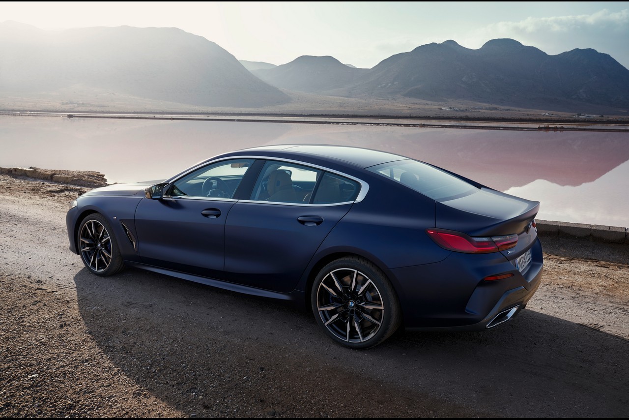 Bmw Serie 8 Coupé, Serie 8 Cabrio e Serie 8 Gran Coupé 2022: immagini ufficiali