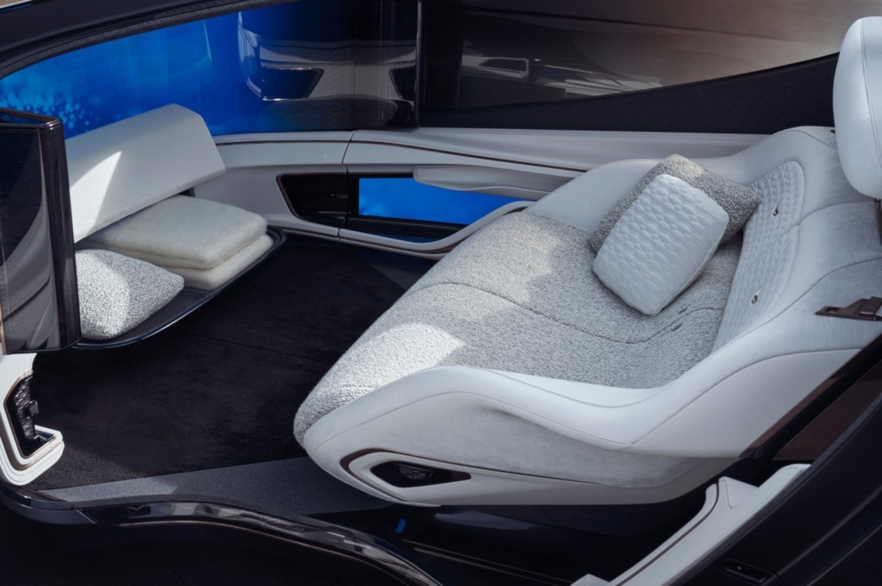 Cadillac InnerSpace Concept 2022: immagini ufficiali