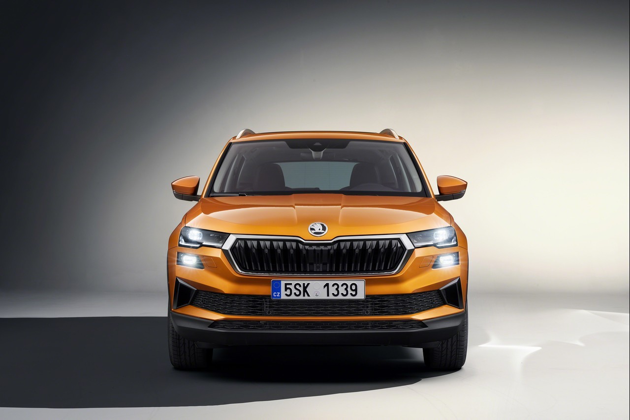 Skoda Karoq 2022: nuove immagini ufficiali