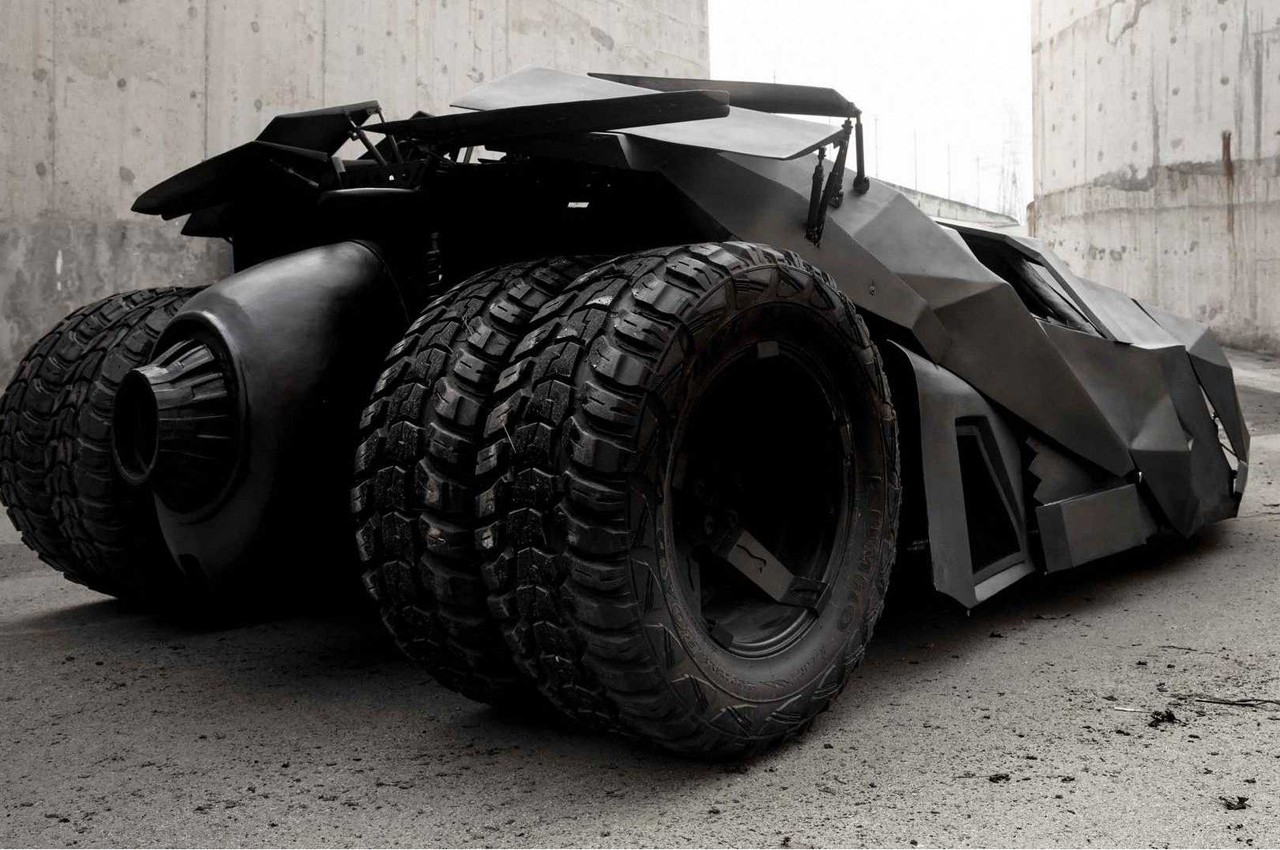 La Batmobile elettrica di Van Daryl