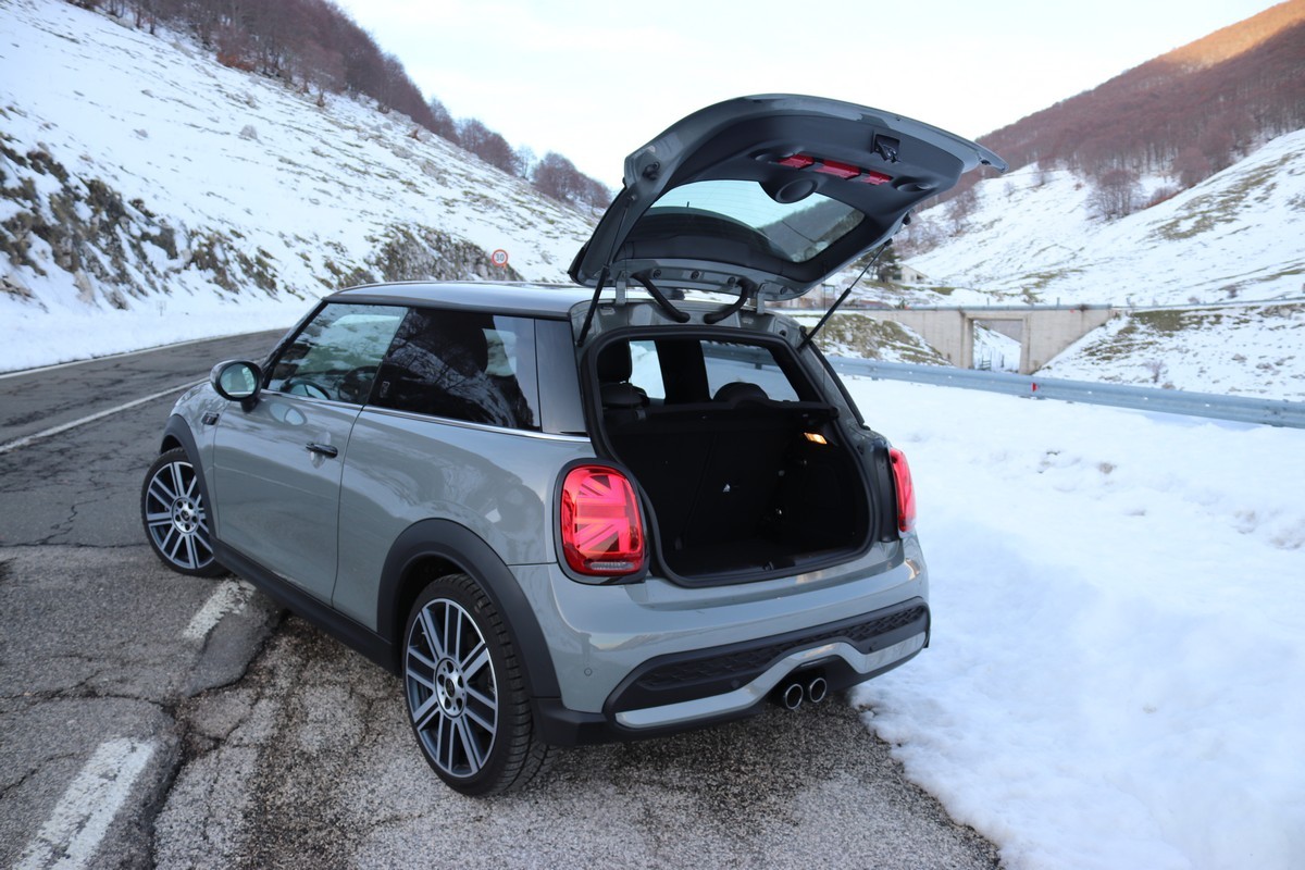 MINI Cooper S: prova su strada