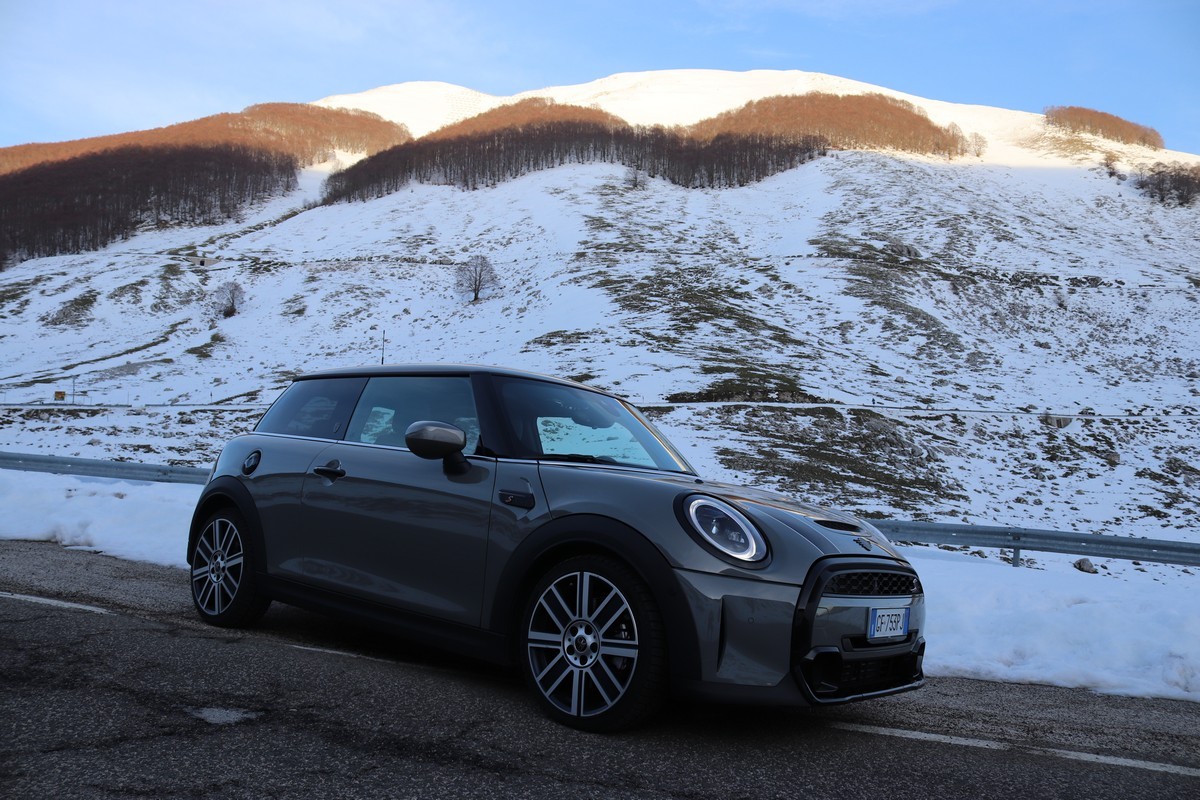 MINI Cooper S: prova su strada