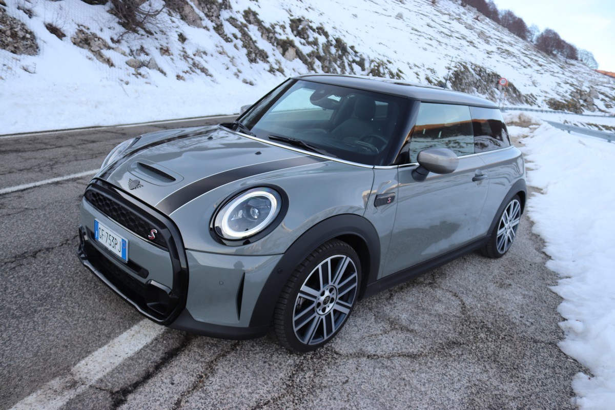 MINI Cooper S: prova su strada