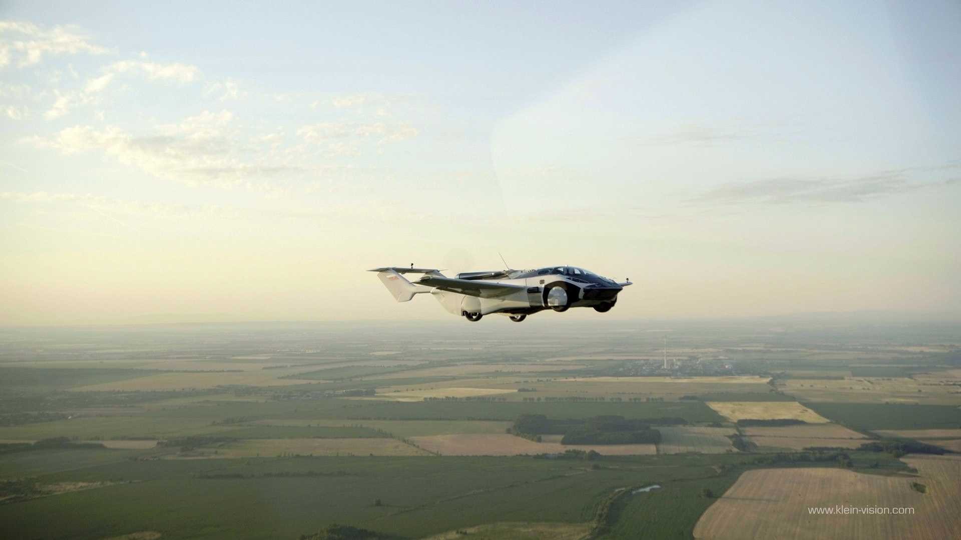 Klein Vision Flying Car: le immagini ufficiali