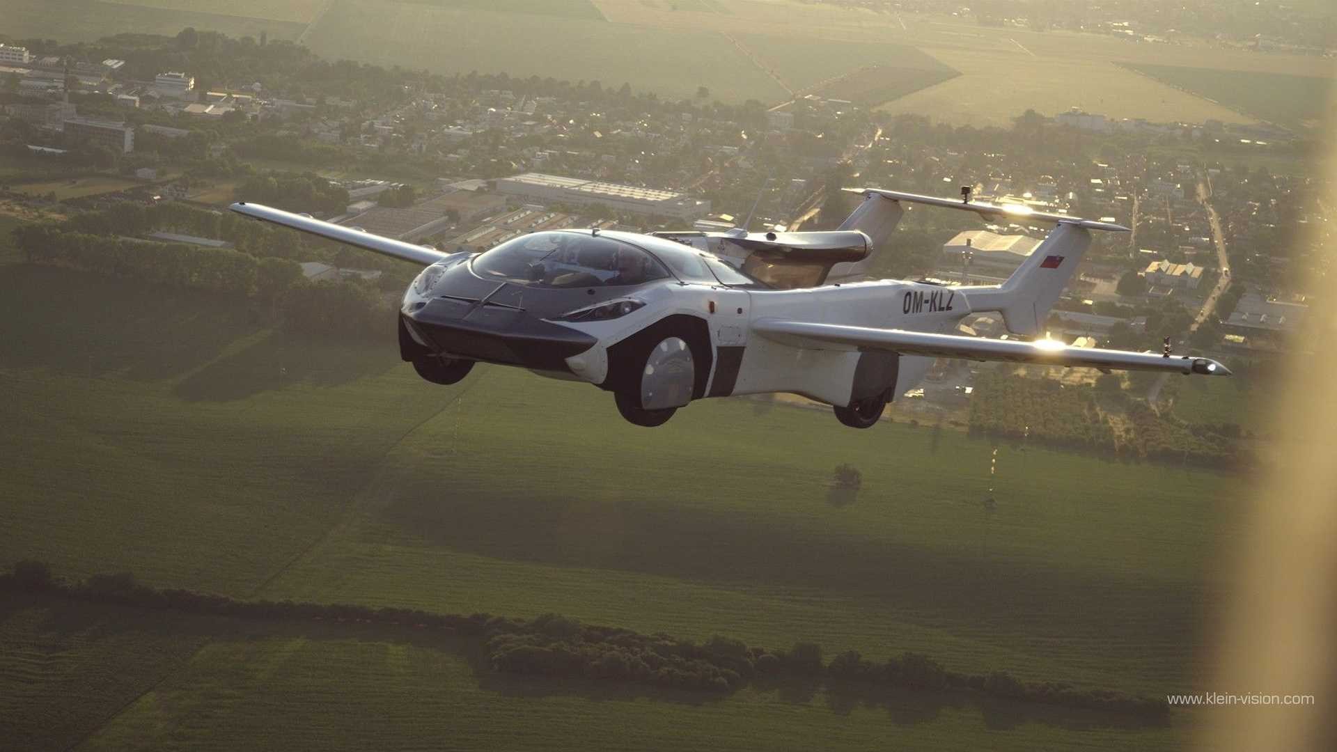 Klein Vision Flying Car: le immagini ufficiali