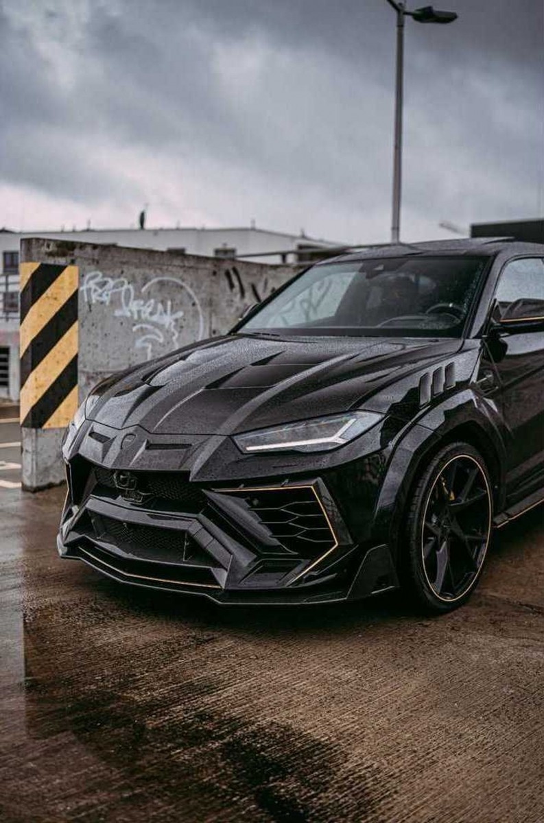 Lamborghini Urus by Mansory ed MTM