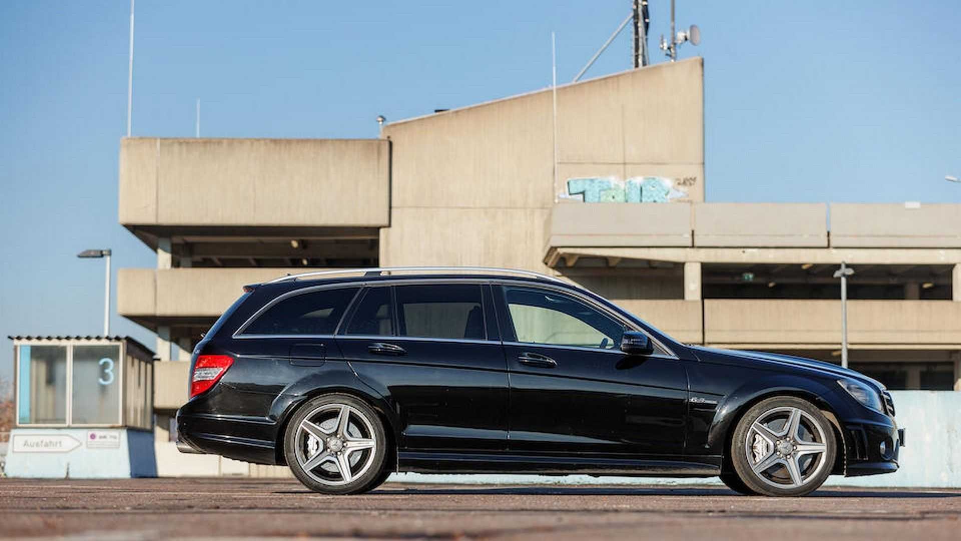 La Mercedes C63 Wagon di Michael Schumacher: le immagini