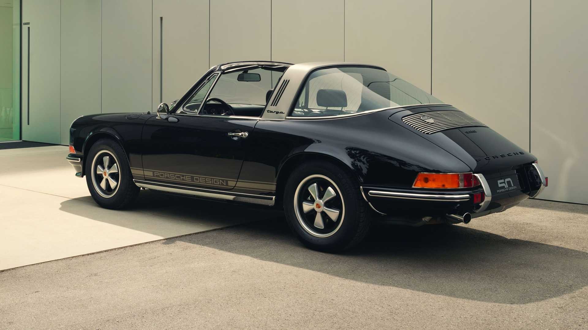 Porsche 911 Edition 50 Years Porsche Design: le immagini ufficiali