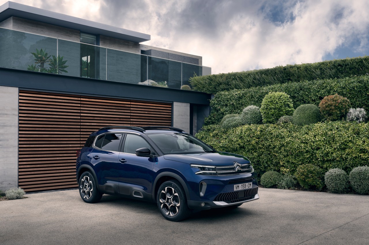 Citroen C5 Aircross 2022: nuove immagini ufficiali