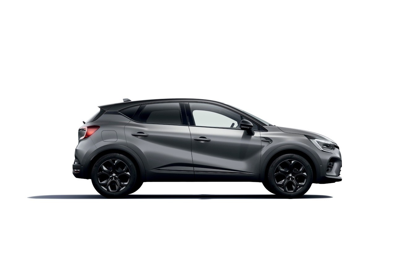 Renault Captur Rive Gauche 2022: immagini ufficiali