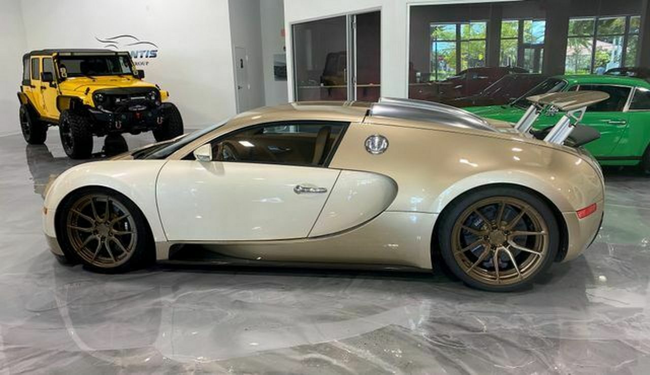 Bugatti Veyron: le immagini