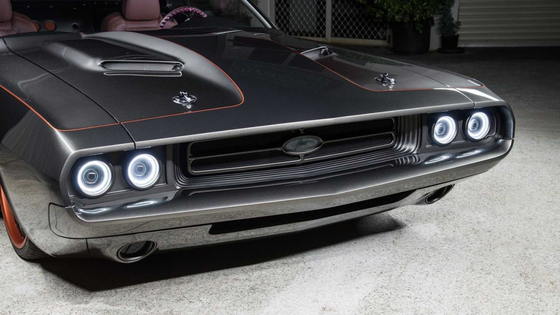 Dodge Challenger da 2500 CV: le immagini