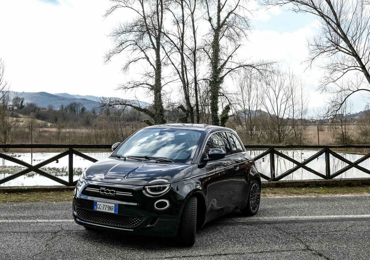 Fiat 500e Icon: la prova su strada