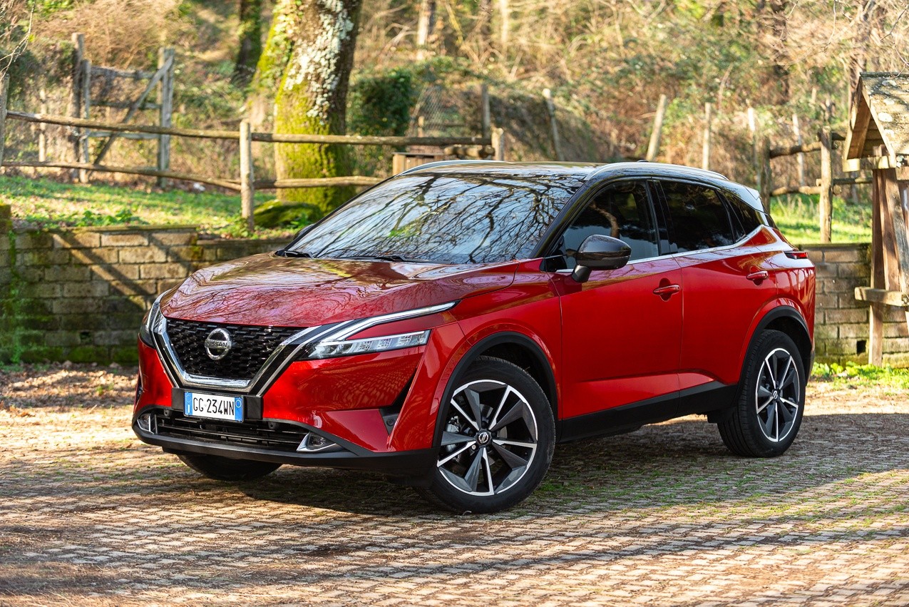 Nissan Qashqai 1.3 DIG-T 158 CV Xtronic: prova su strada