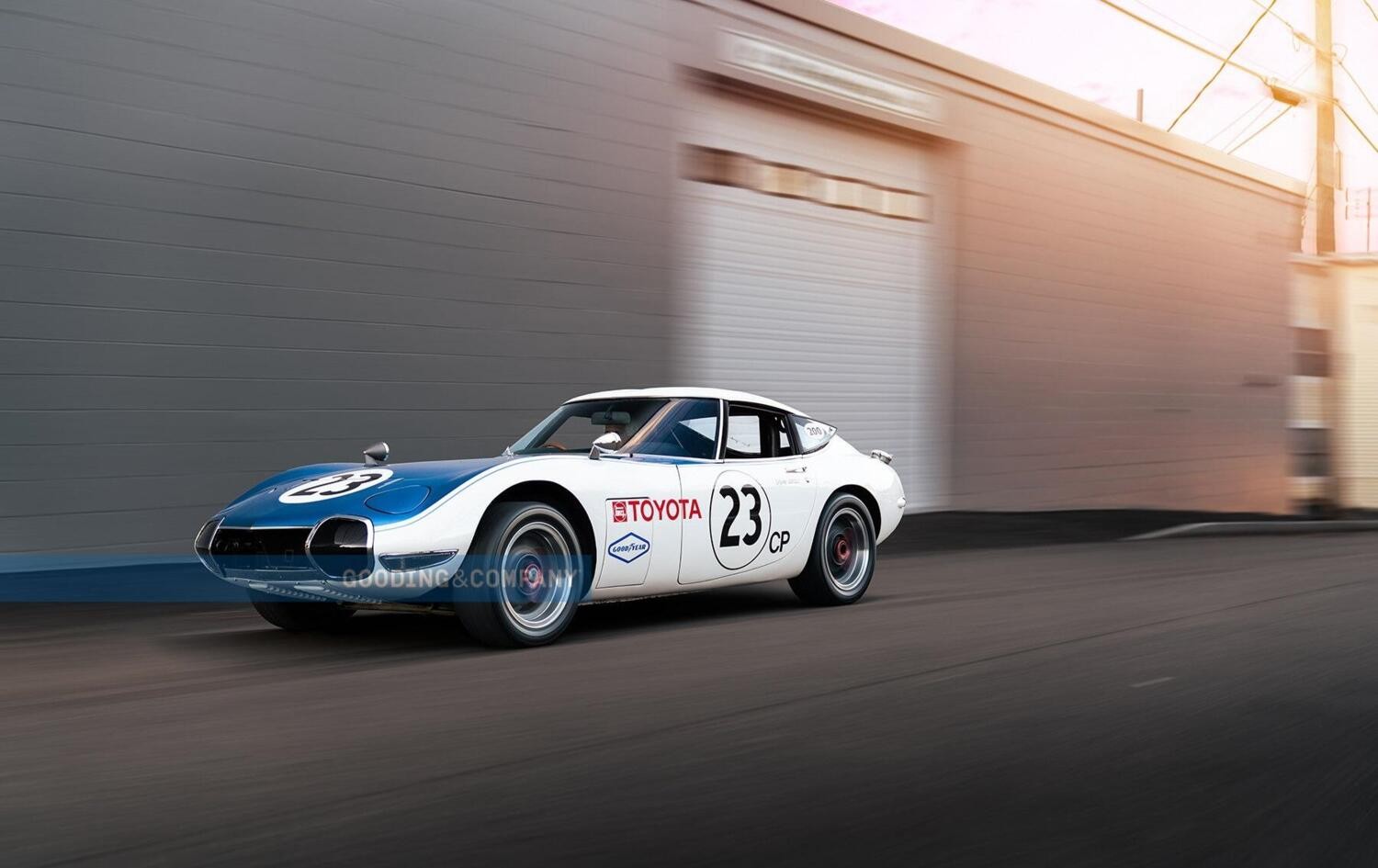 Toyota 2000GT by Shelby, un esempalre all'asta: le immagini ufficiali