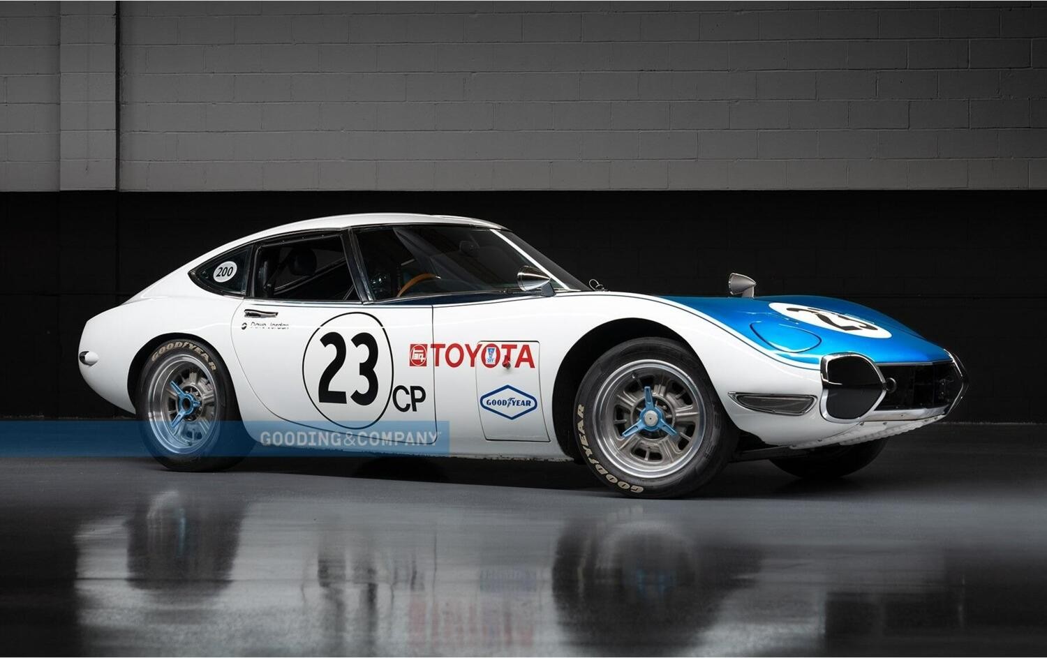 Toyota 2000GT by Shelby, un esempalre all'asta: le immagini ufficiali