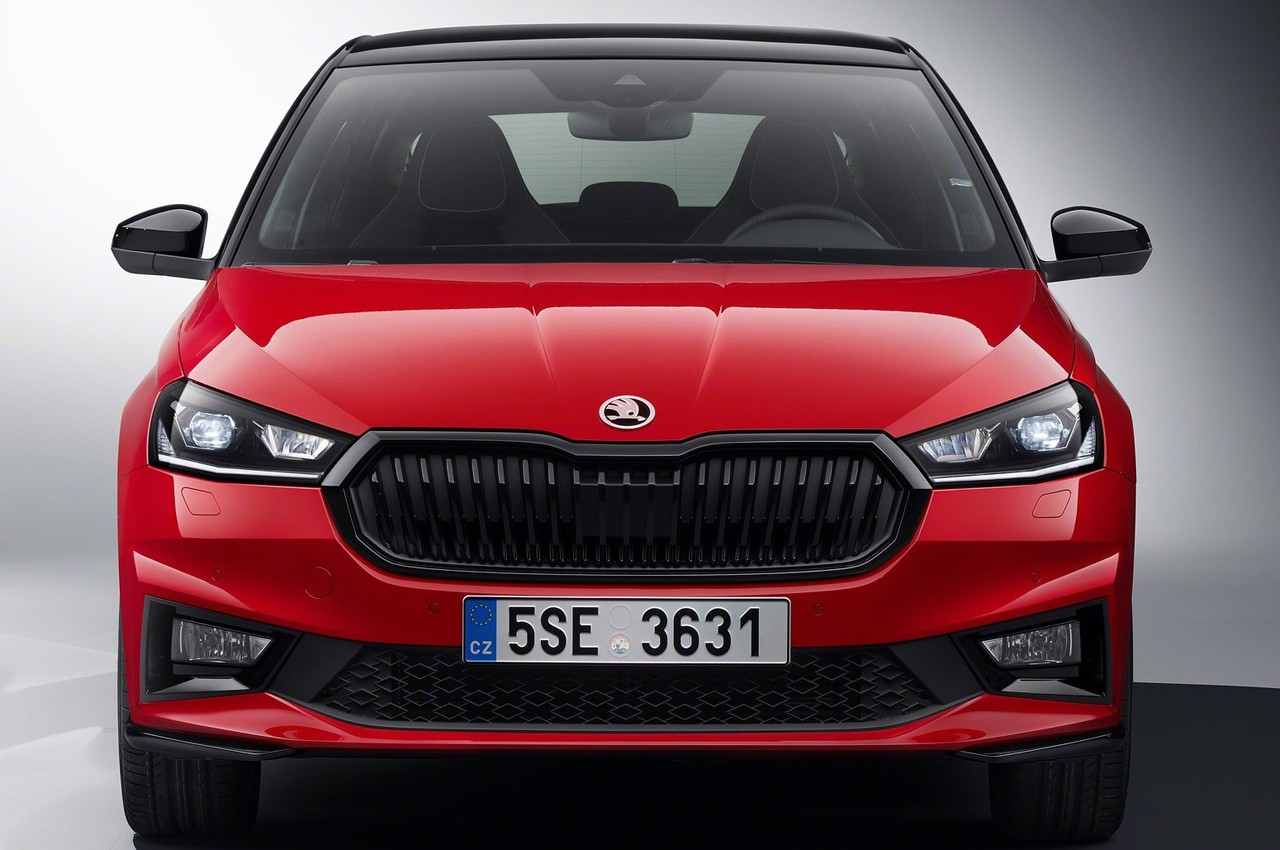 Skoda Fabia Monte Carlo 2022: immagini ufficiali