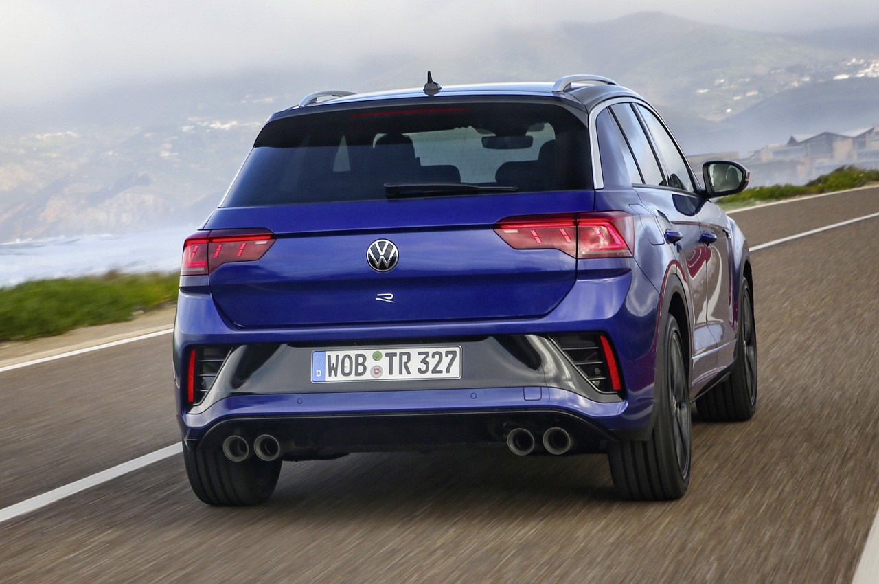 Volkswagen T-Roc R 2022: immagini ufficiali