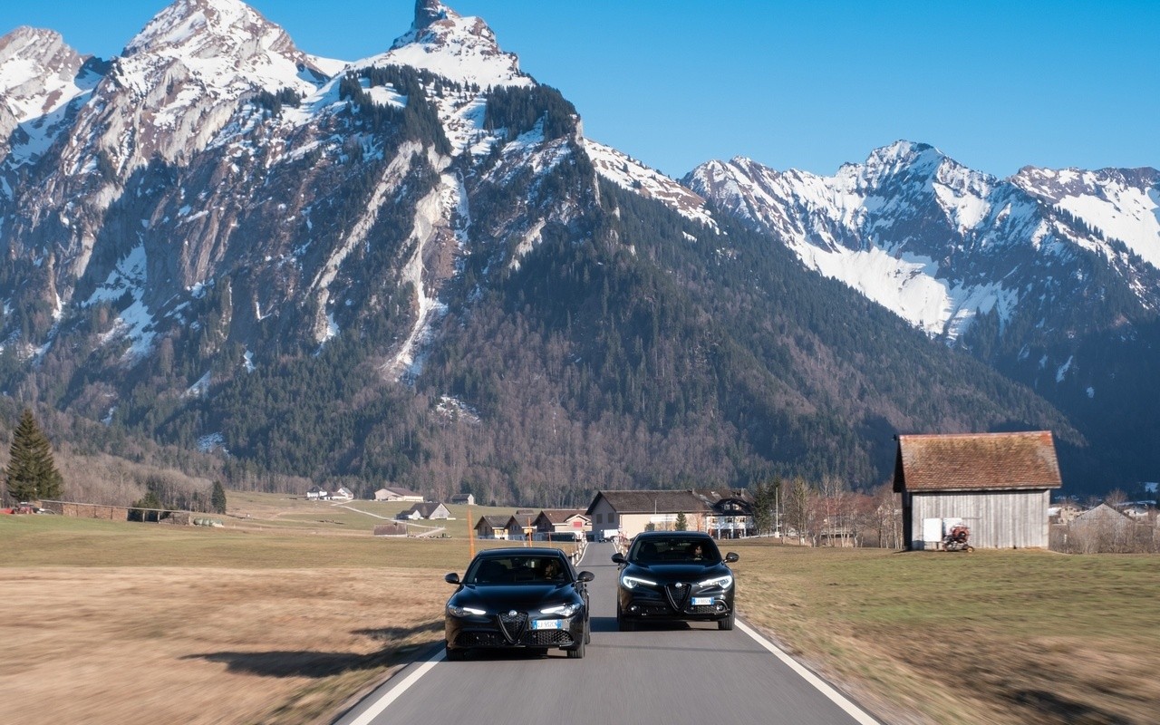 Alfa Romeo Giulia e Stelvio Estrema: le immagini ufficiali