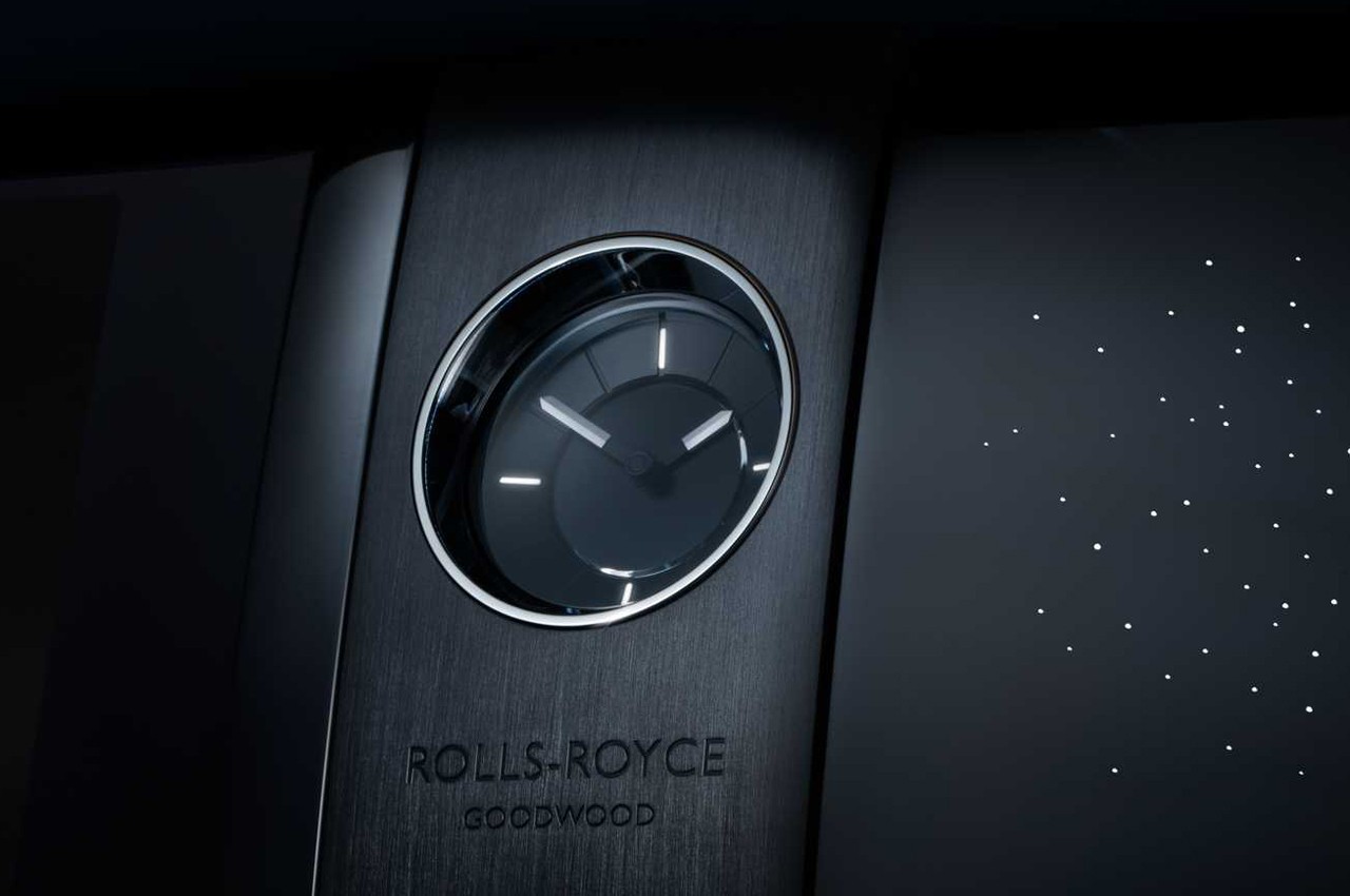 Rolls-Royce Ghost Black Badge: immagini ufficiali