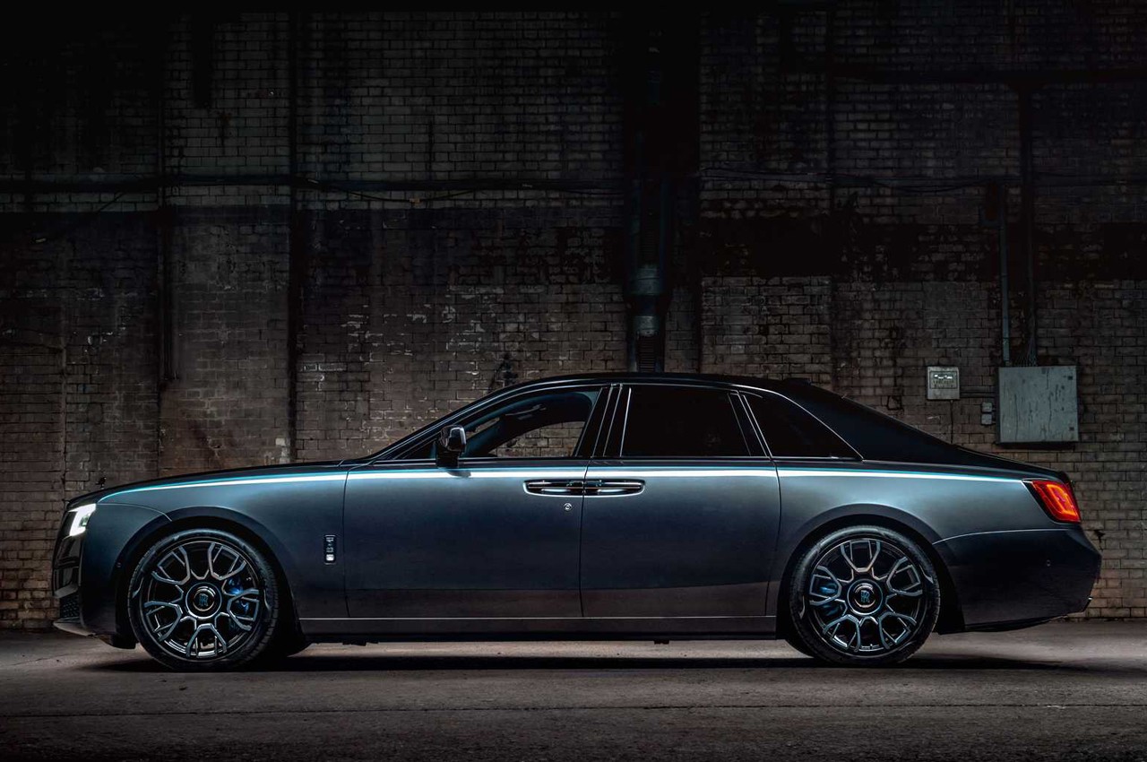 Rolls-Royce Ghost Black Badge: immagini ufficiali