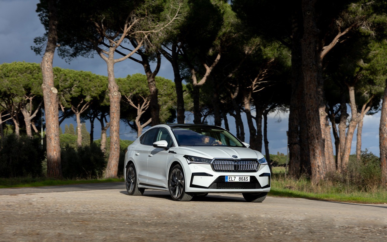 Skoda Enyaq Coupé iV: nuove immagini