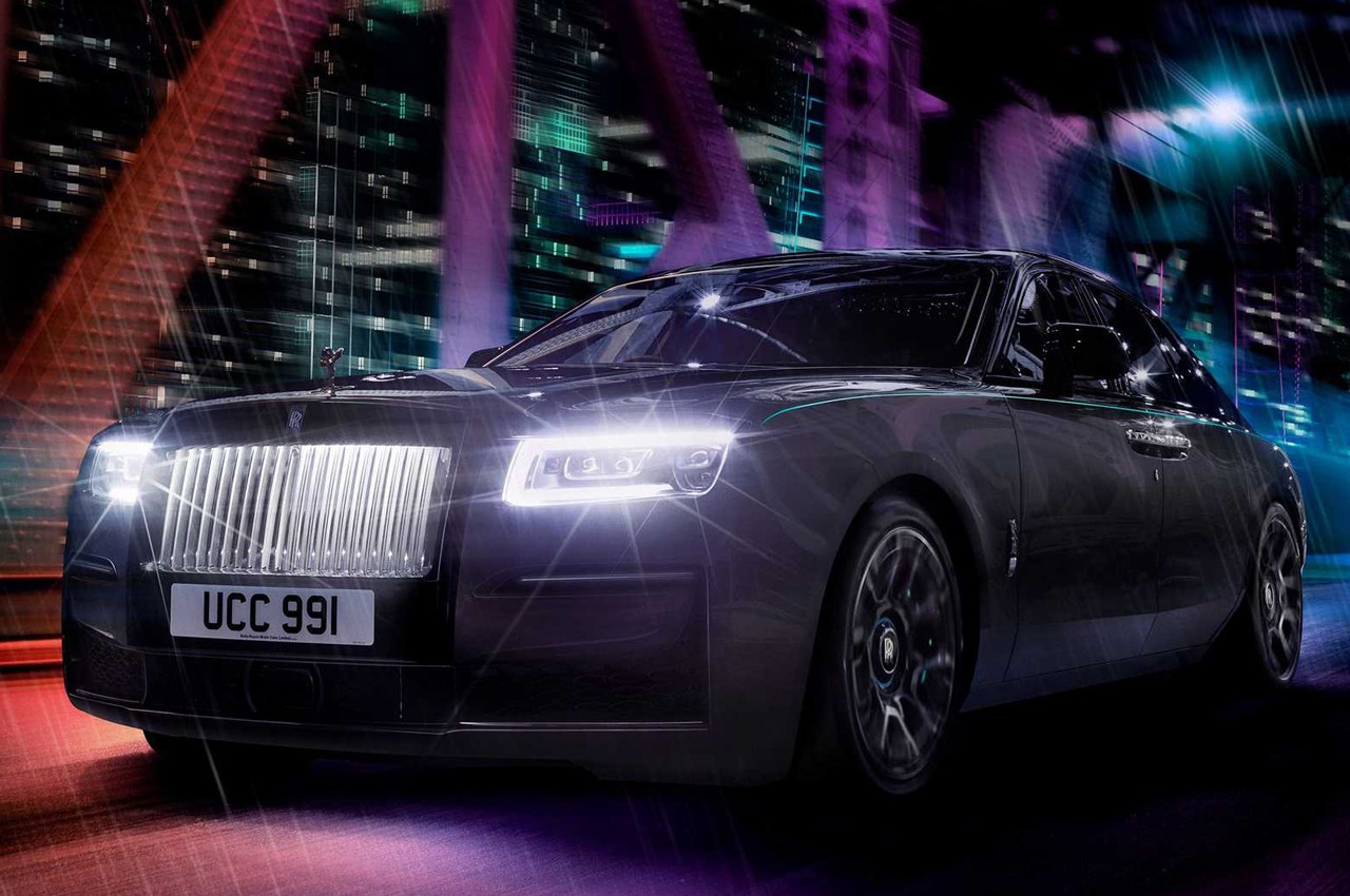 Rolls-Royce Ghost Black Badge: immagini ufficiali