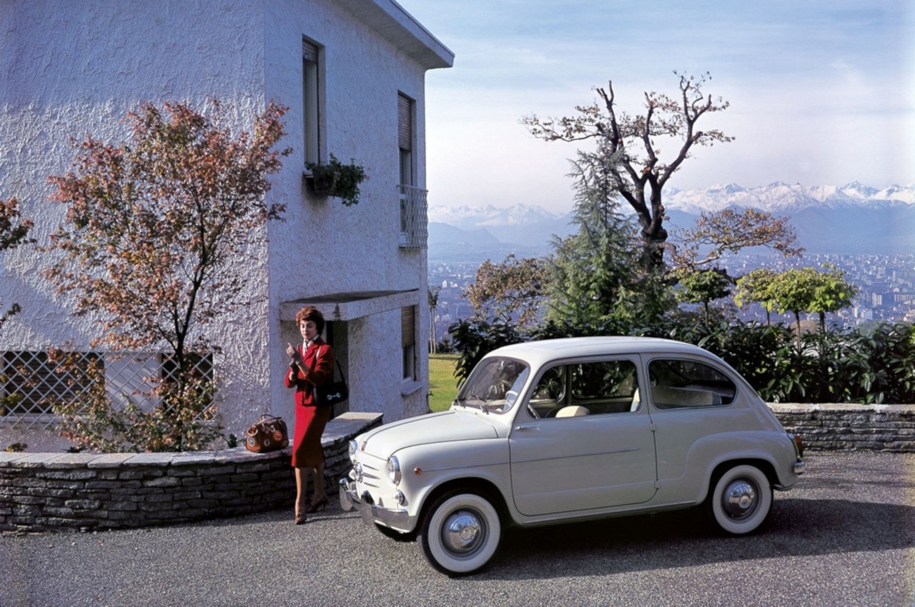 Fiat 600 1955: la storia nelle immagini