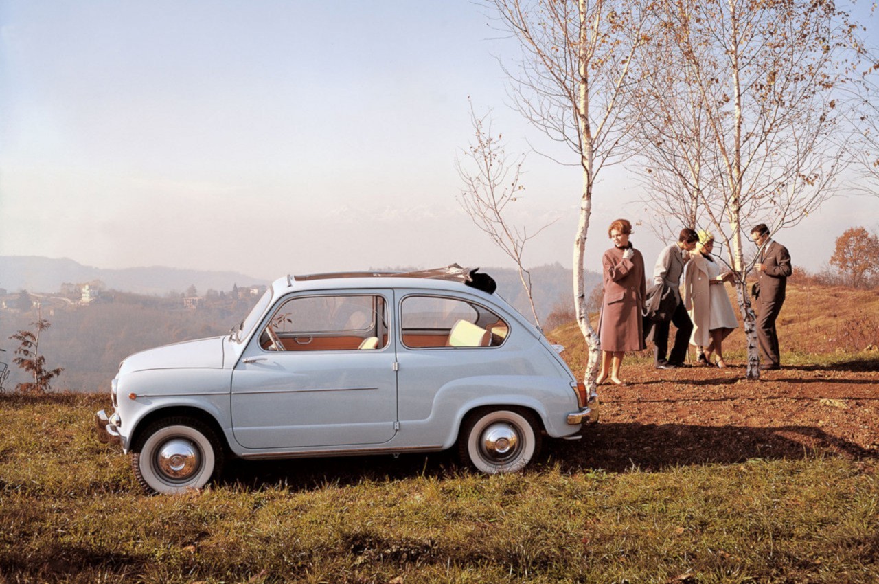 Fiat 600 1955: la storia nelle immagini