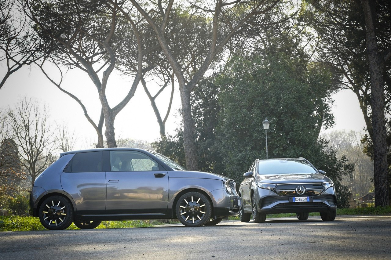 Mercedes EQA ed Honda e: prova su strada