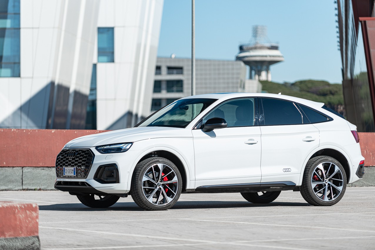 Audi Q5 Sportback: la prova su strada