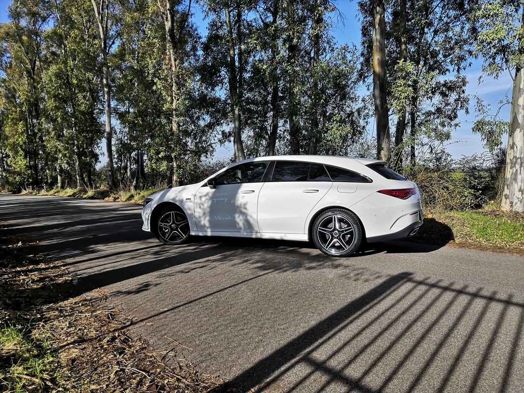 Mercedes CLA Shootingbrake 250e: la prova di redazione