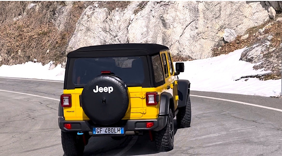 Jeep Wrangler Unlimited Rubicon 4Xe: la prova su strada